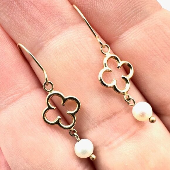 Estate 14K Yellow Gold Womens Earrings Quatrefoil Pearl Chandelier Pierced - Picture 1 of 5